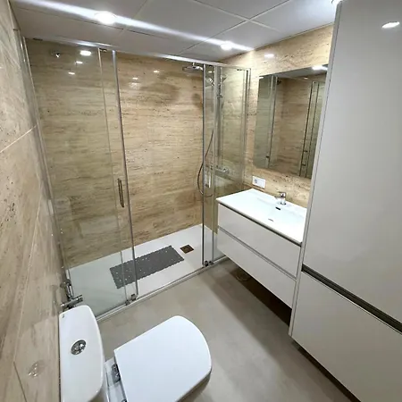 With Garden & Pool - Next To Golf Course * Humera